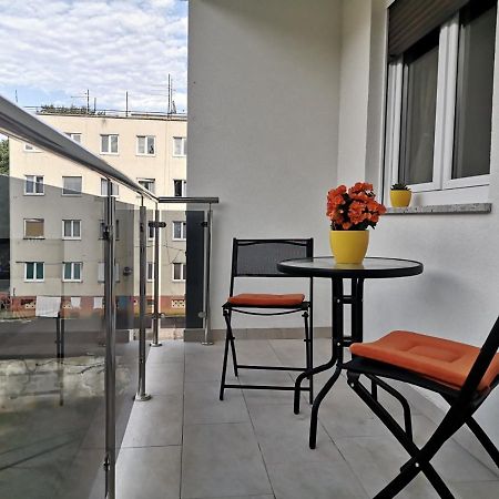 Apartamento Eugenia Pula Exterior foto