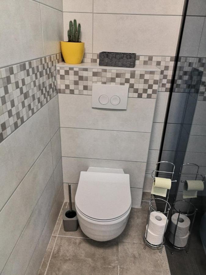 Apartamento Eugenia Pula Exterior foto